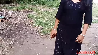 Black Clower Garments Bhabi Sex In A outdoor ( Official Video By Localsex31)